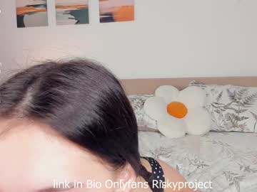 Shhh im trying to be sexy goal make me cum tokens left